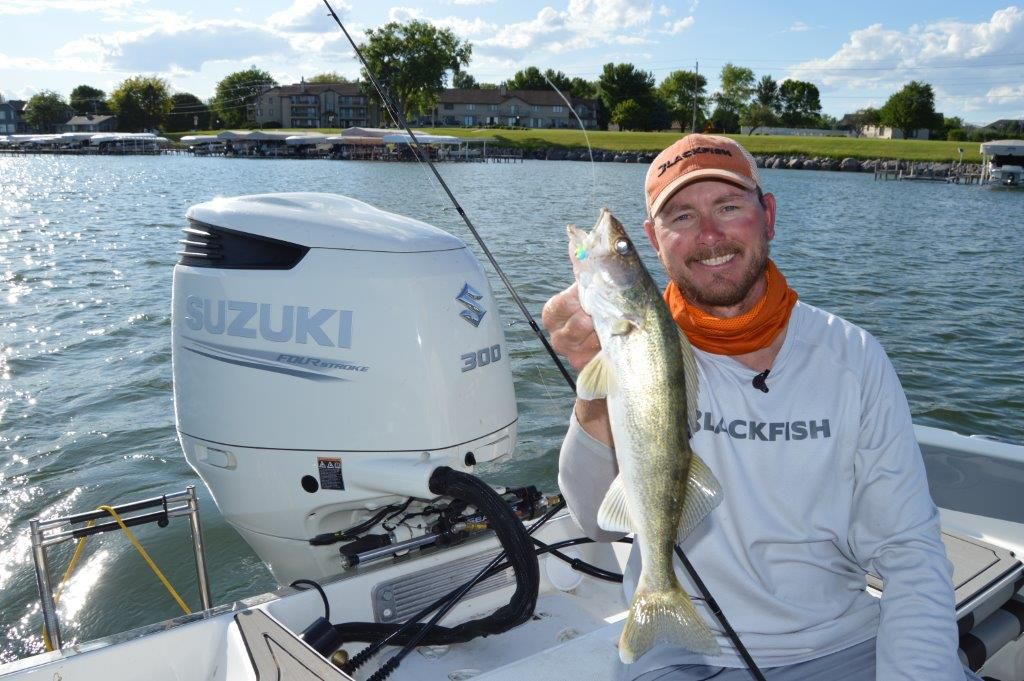 Weedbed walleye